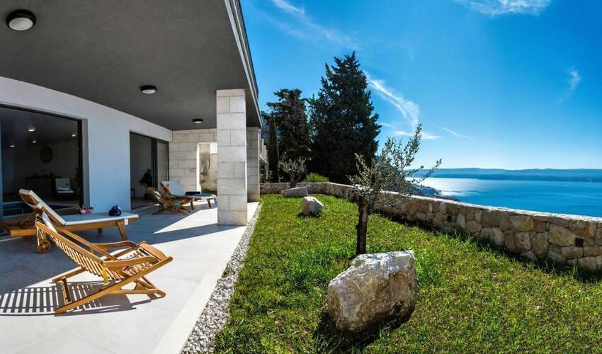 Villa The View