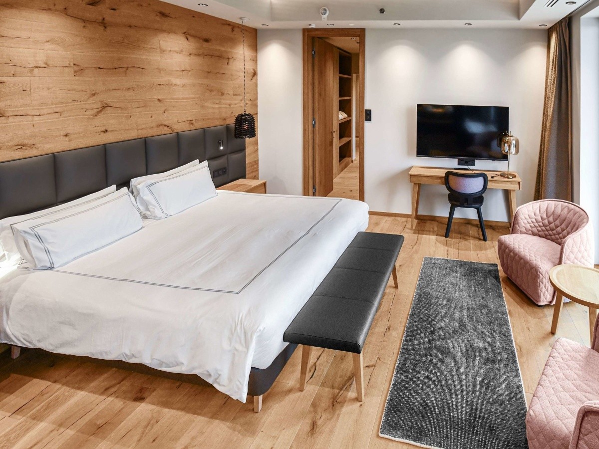Swissotel Damian Jasna