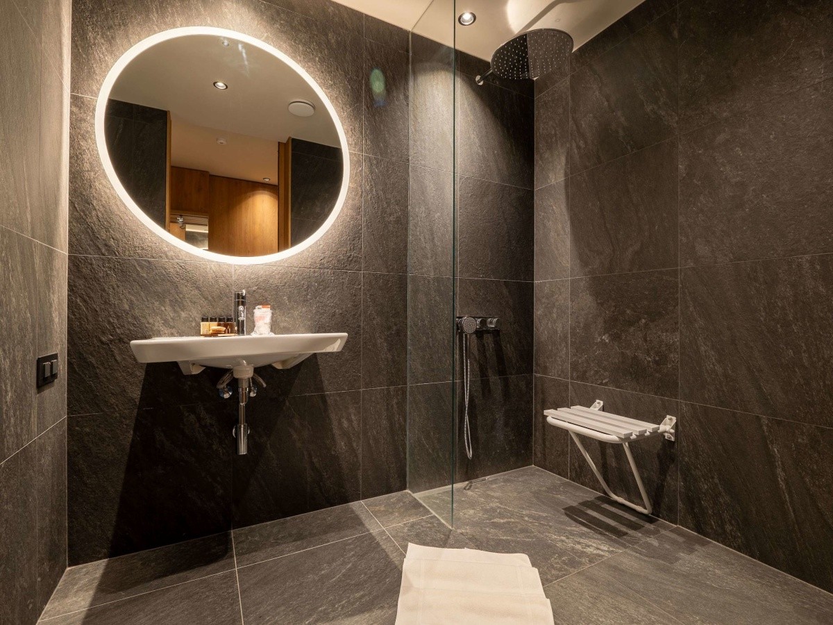 Swissotel Damian Jasna