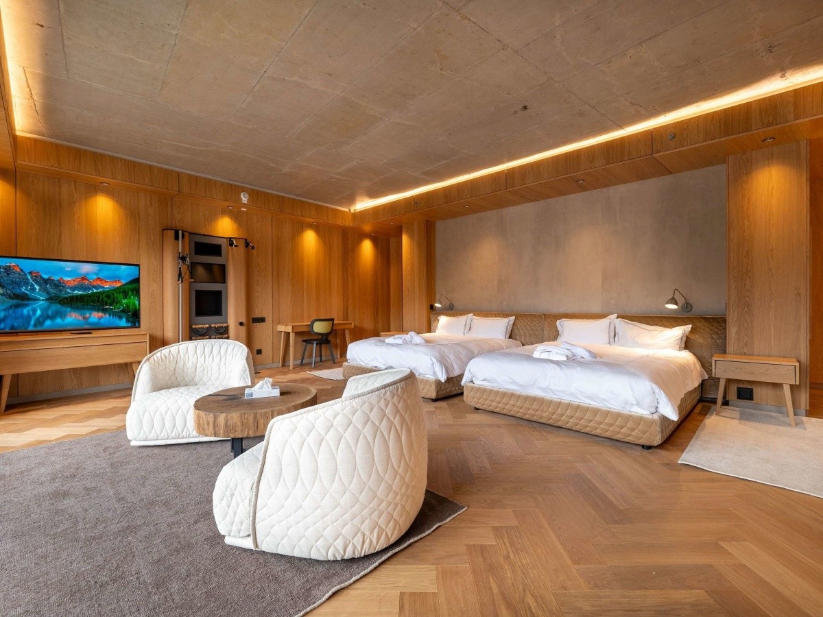 Swissotel Damian Jasna