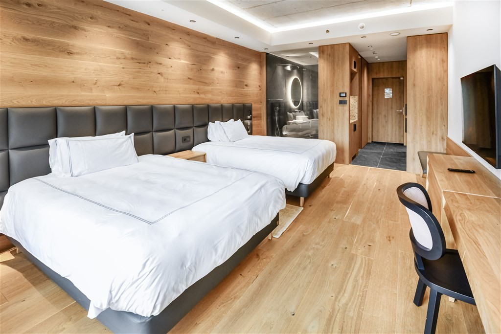 Swissotel Damian Jasna