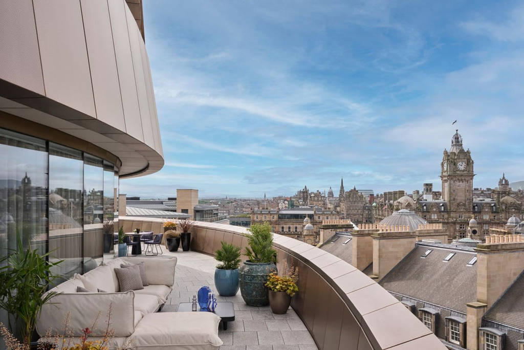W Edinburgh