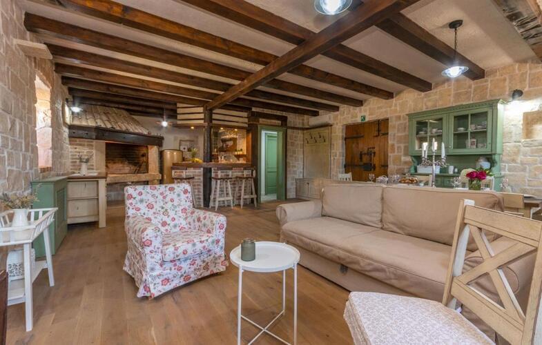 Villa Calandra
