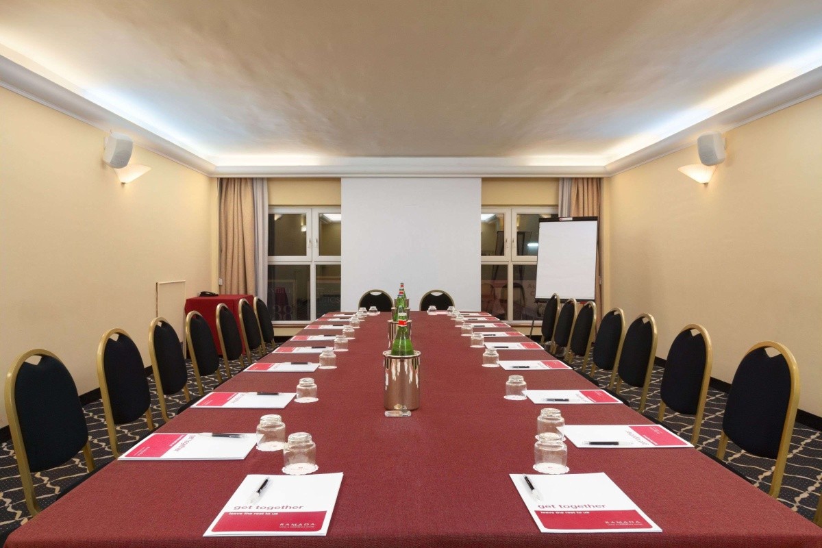 Ramada By Wyndham Naples