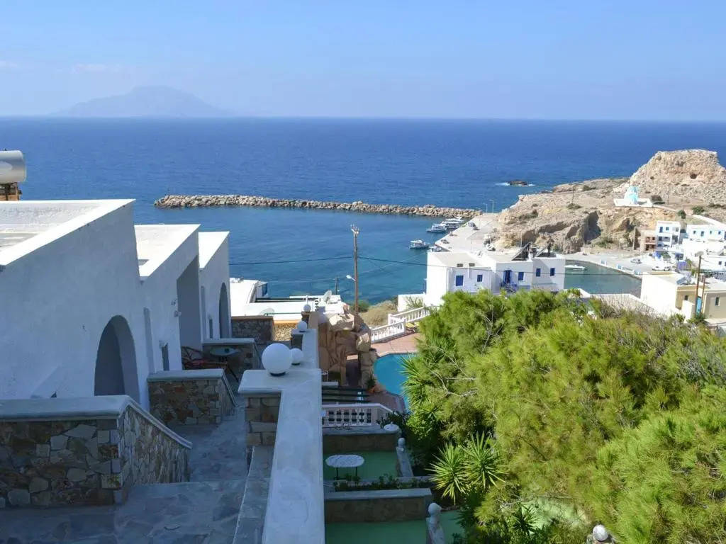 Finiki View