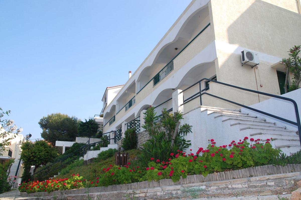 Anthemis Hotel