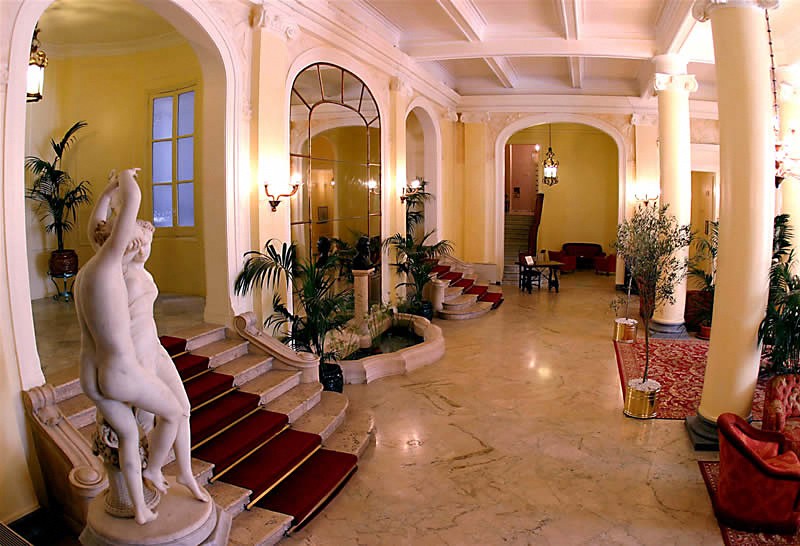 Grand Et Des Palmes (Palermo)