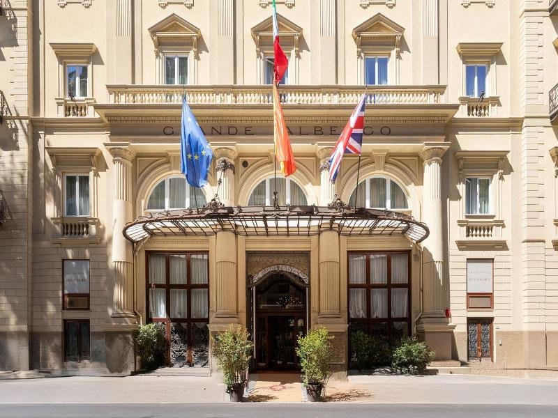 Grand Et Des Palmes (Palermo)