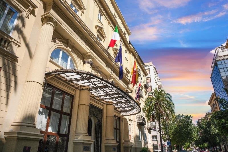 Grand Et Des Palmes (Palermo)