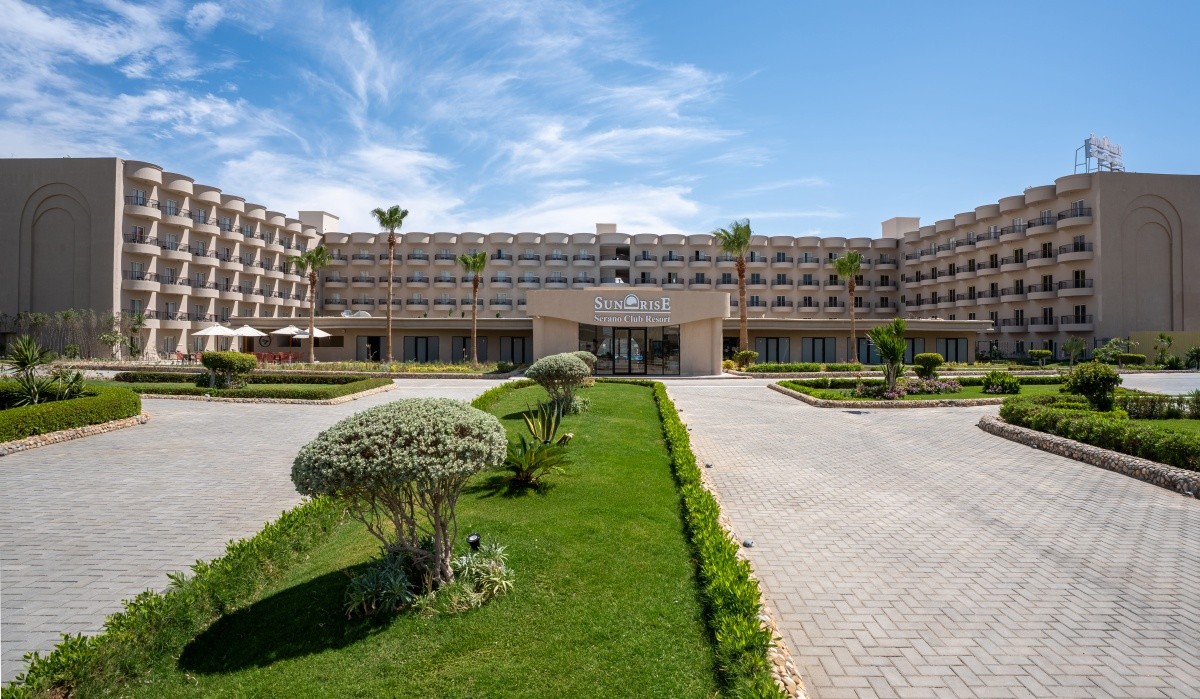 Sunrise Serano Club Resort