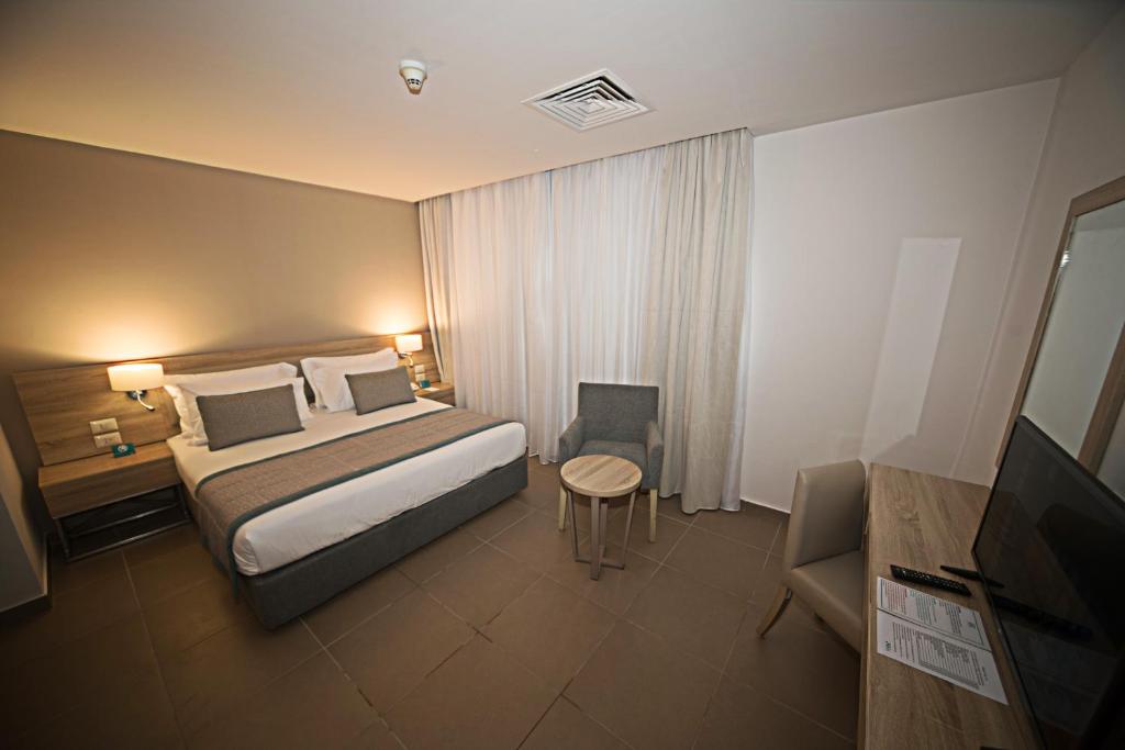 Jaz Fanara Residence