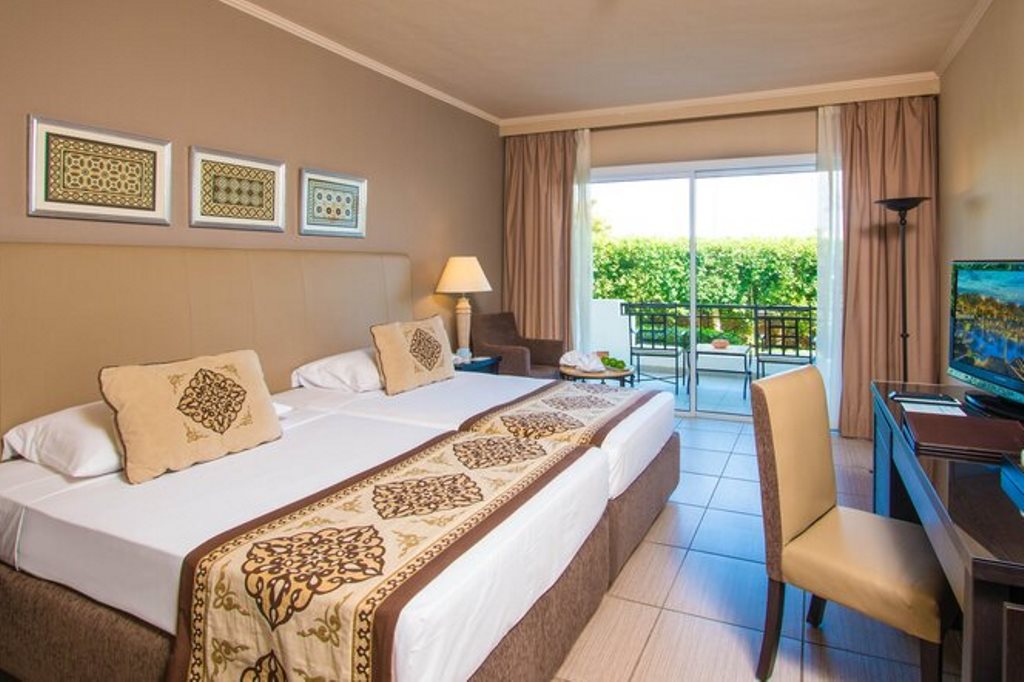 Jaz Fanara Residence
