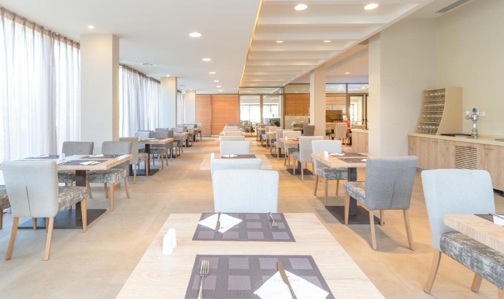 Poseidon Hotel Sea Resort