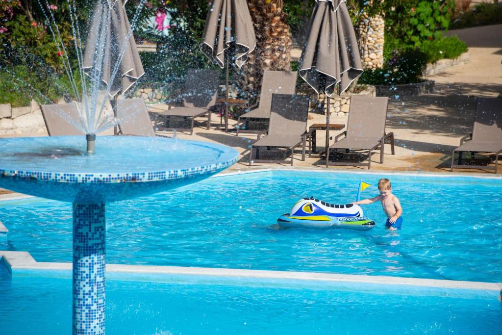 Poseidon Hotel Sea Resort