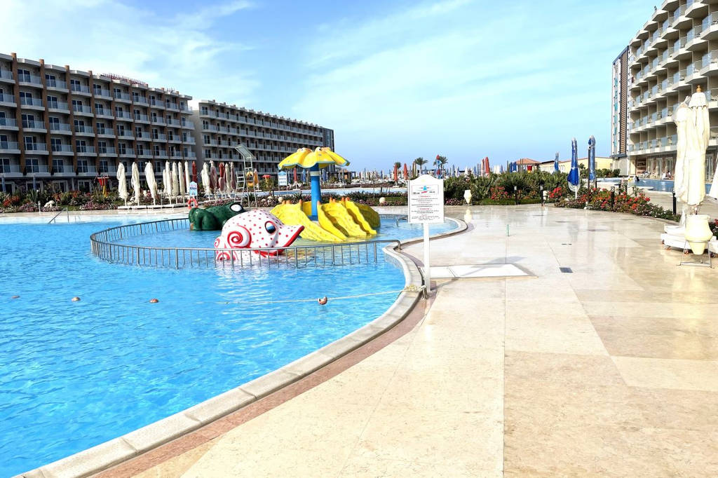 Rewaya Luxury Resort