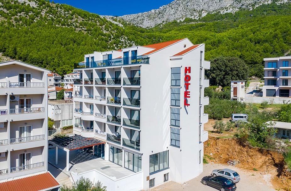 Hotel Nano 2027