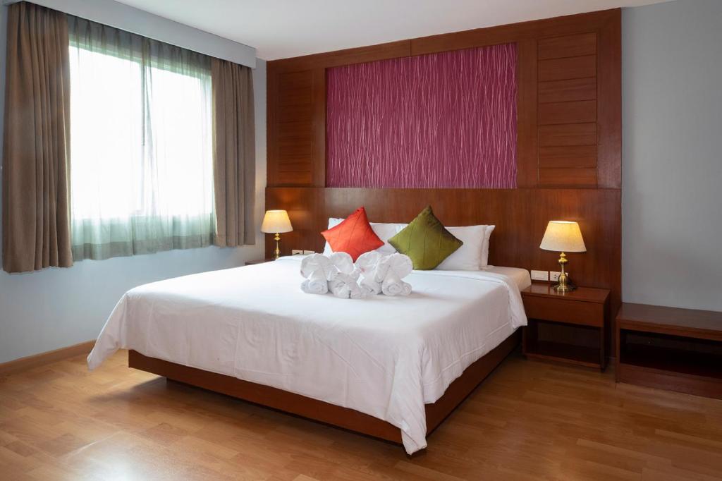 Elite Suites Patong
