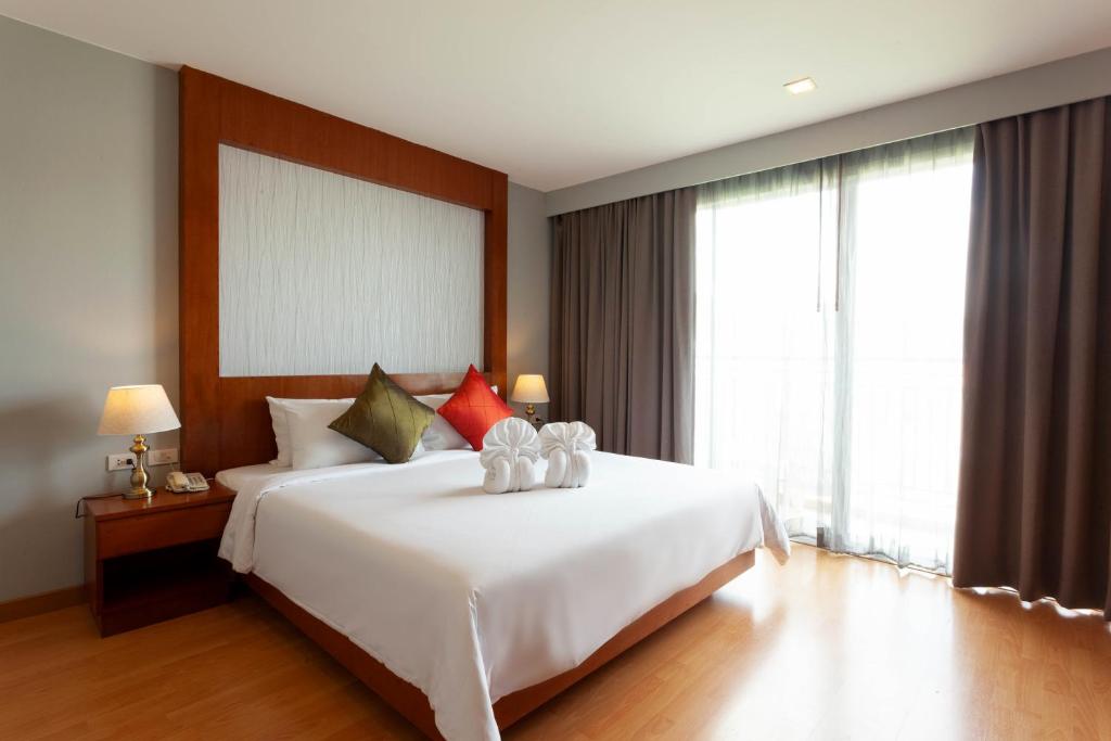 Elite Suites Patong