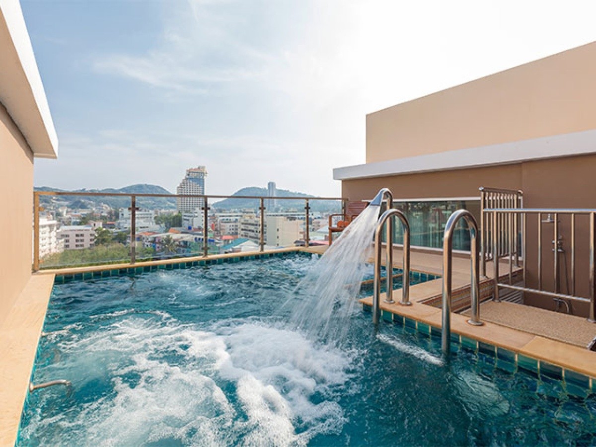 Elite Suites Patong