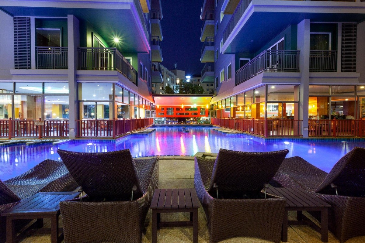 Elite Suites Patong