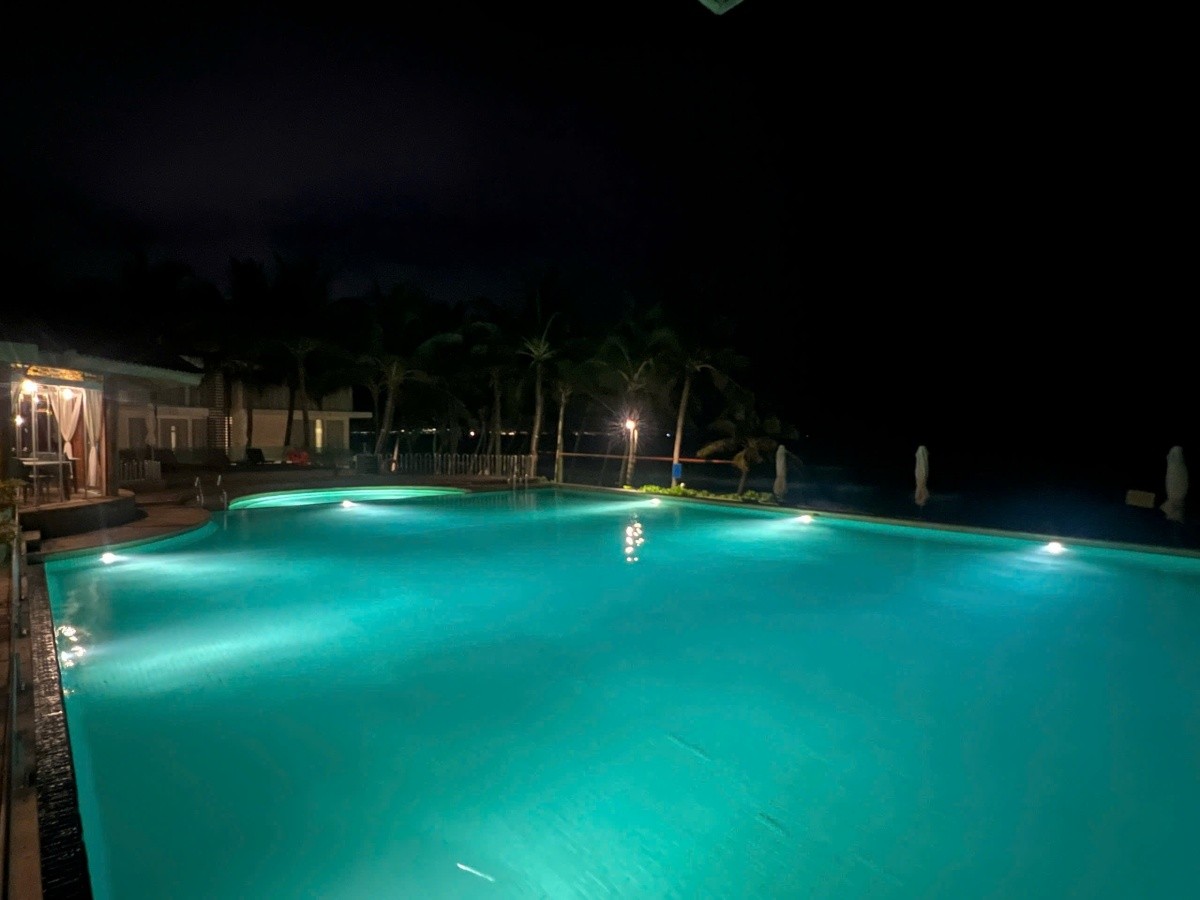 Villa Del Sol Beach Villas & Spa