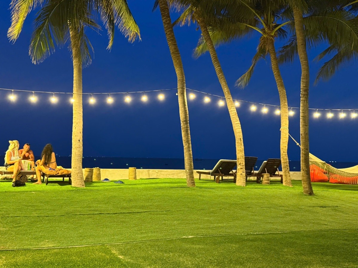 Villa Del Sol Beach Villas & Spa