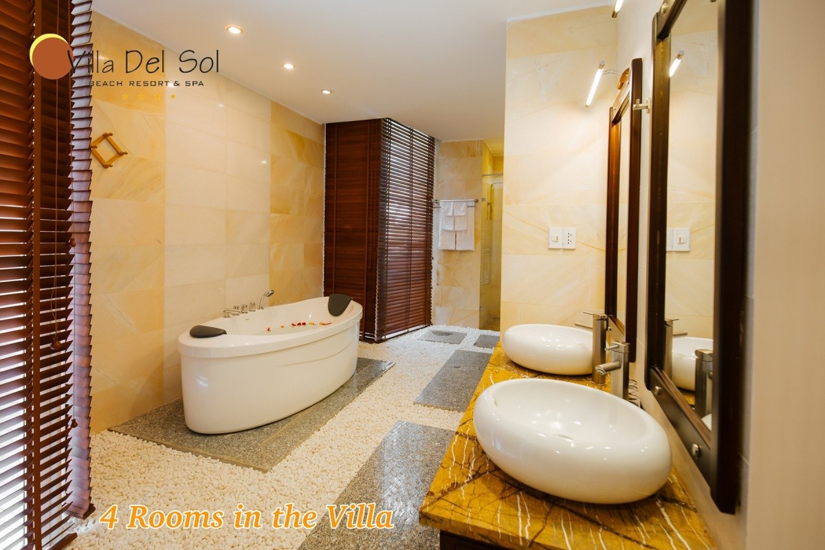 Villa Del Sol Beach Villas & Spa