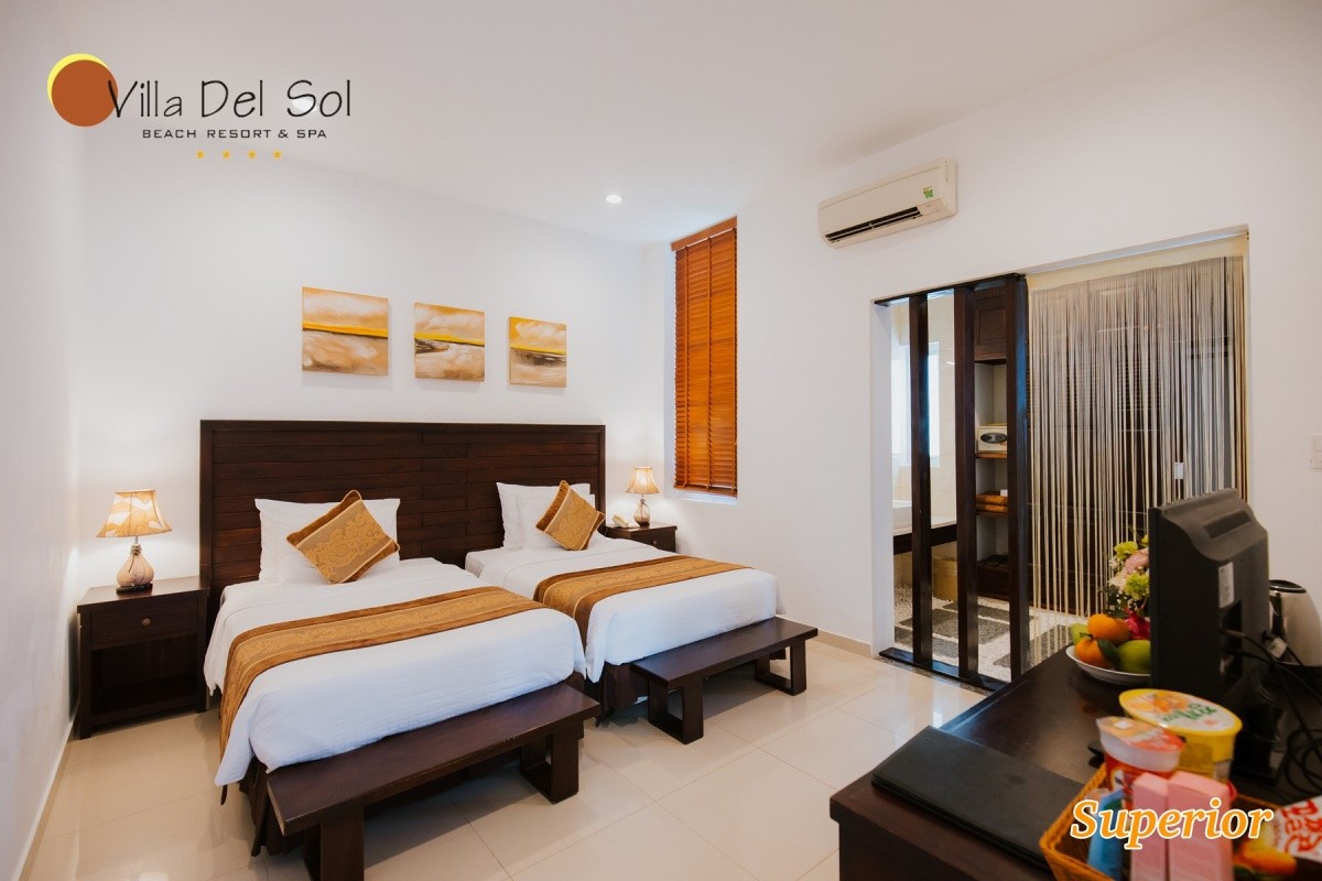 Villa Del Sol Beach Villas & Spa