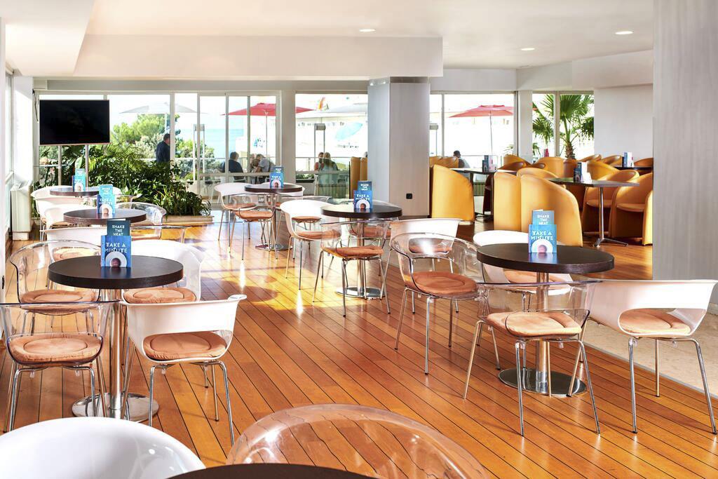 Hotel Delfin 2027