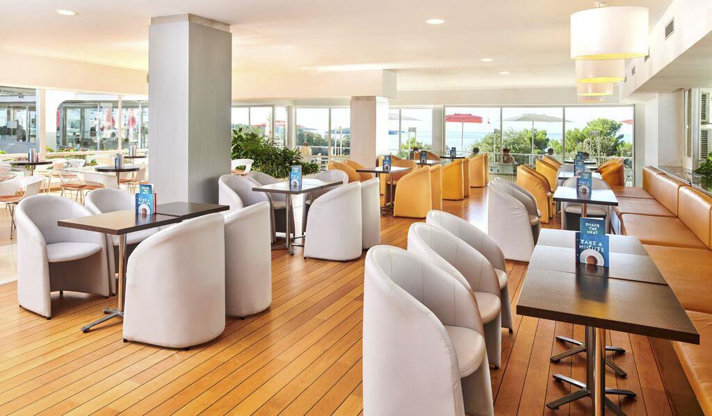 Hotel Delfin 2027