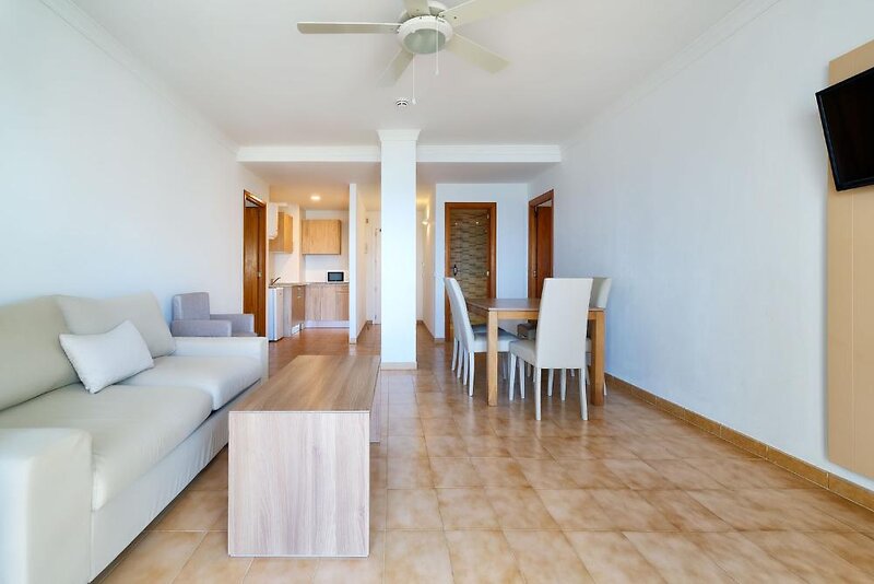 R2 Cala Millor Apartments (Ex. Apartaments Midas)