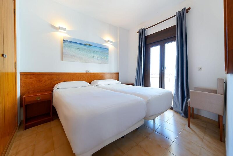 R2 Cala Millor Apartments (Ex. Apartaments Midas)