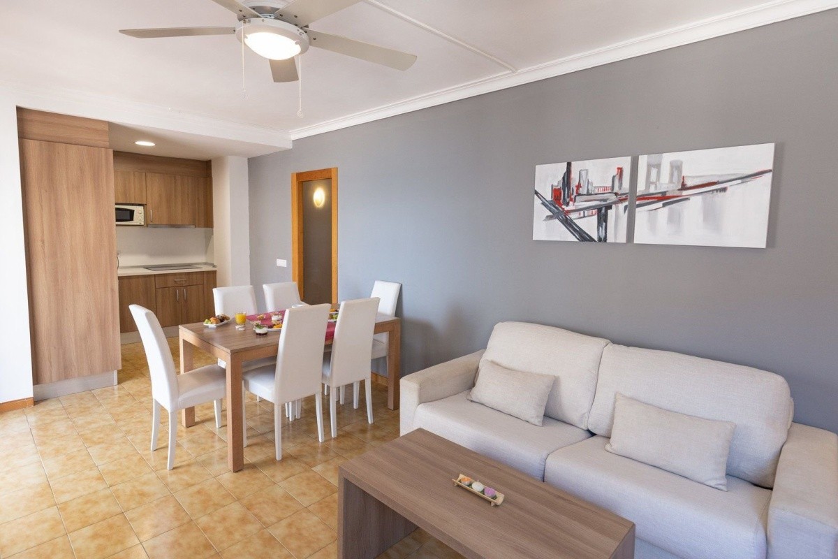 R2 Cala Millor Apartments (Ex. Apartaments Midas)
