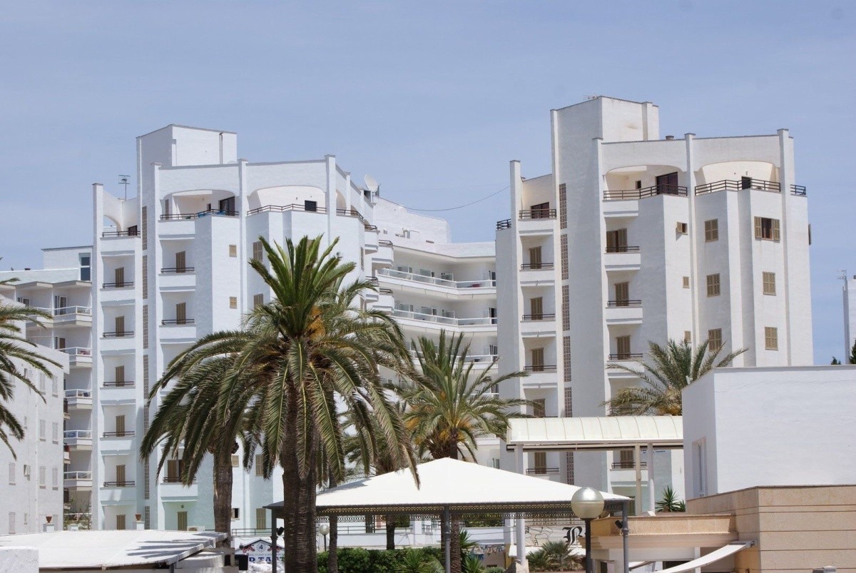 R2 Cala Millor Apartments (Ex. Apartaments Midas)