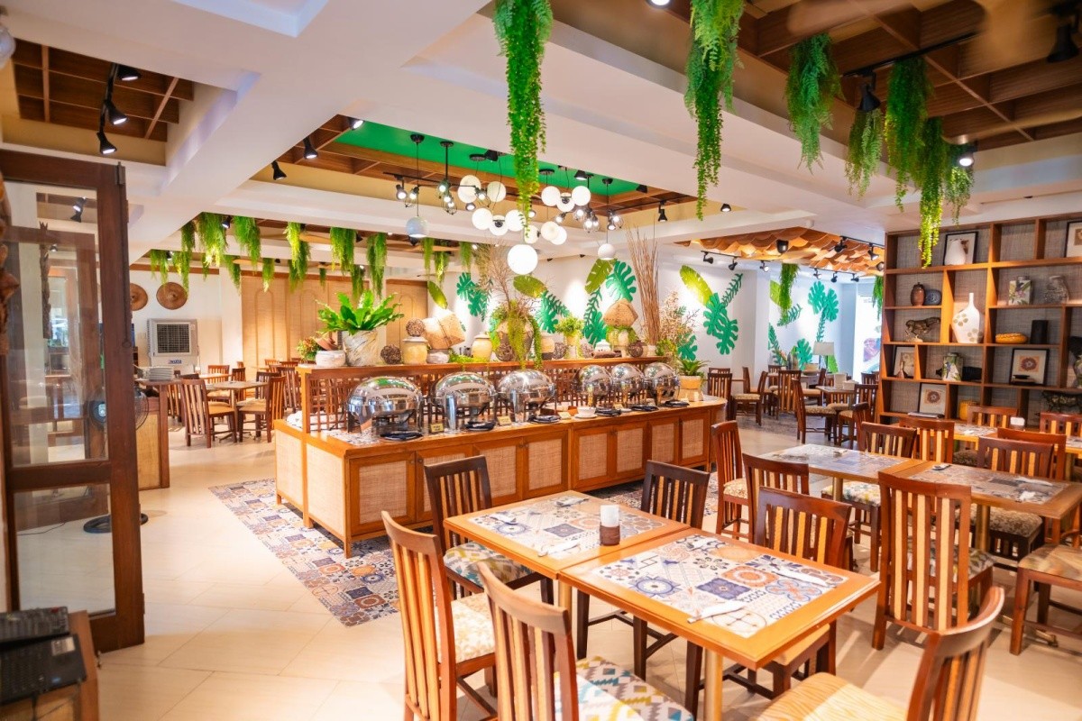 Boracay Tropics Resort