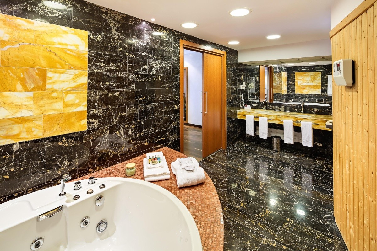 Doubletree By Hilton Ljubljana (Ex. Austria Trend Ljubljana)