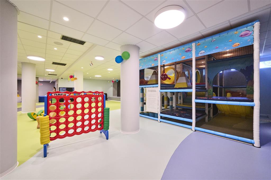 Aminess Vival Maestral Hotel 2027