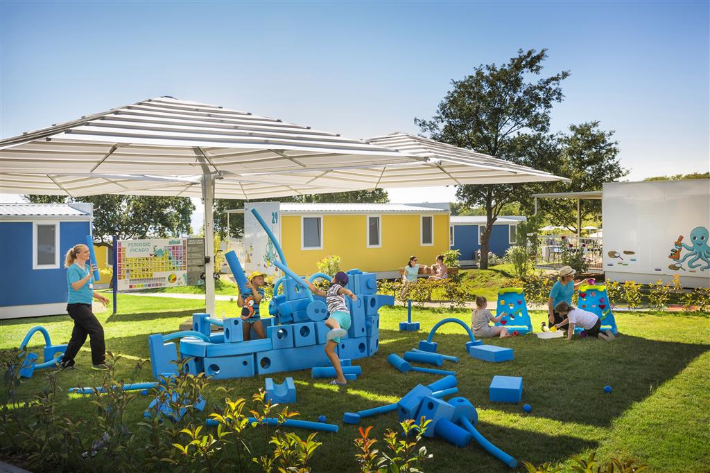 Aminess Planet Camping Sirena Resort 2027