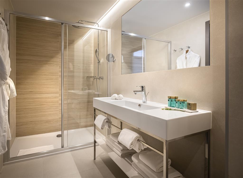 Aminess Laurel Khalani Hotel 2027