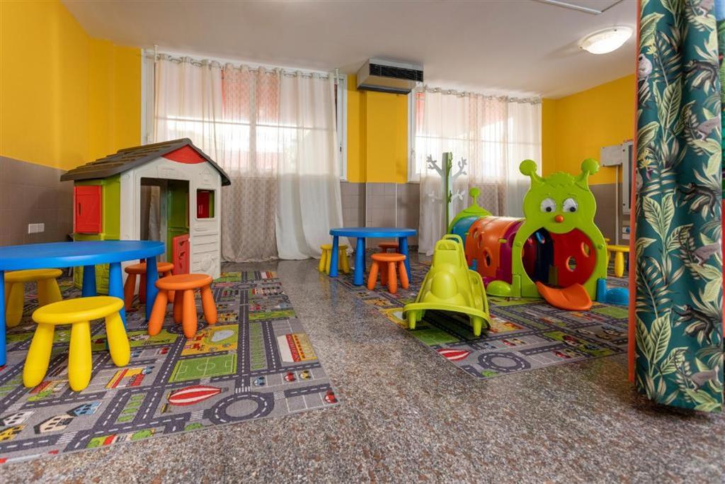 Hotel Mediterraneo 2027