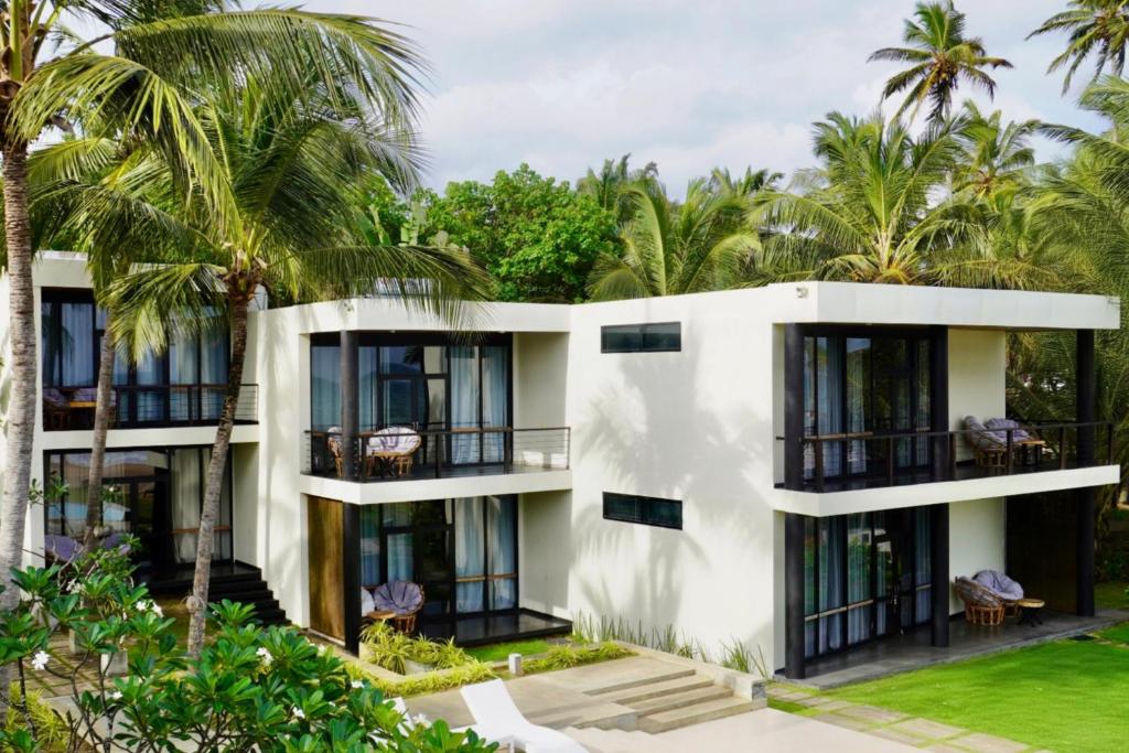 Lankavatara Ocean Retreat