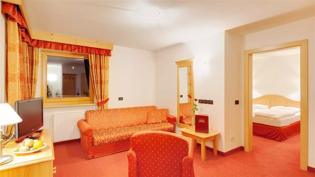 5denní zájezd s dopravou a polopenzí v ceně – hotel Antermoia