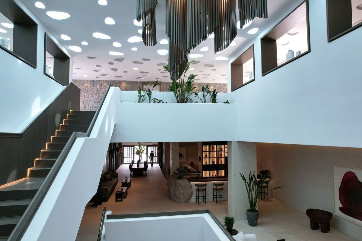 Aeonic Suites & Spa
