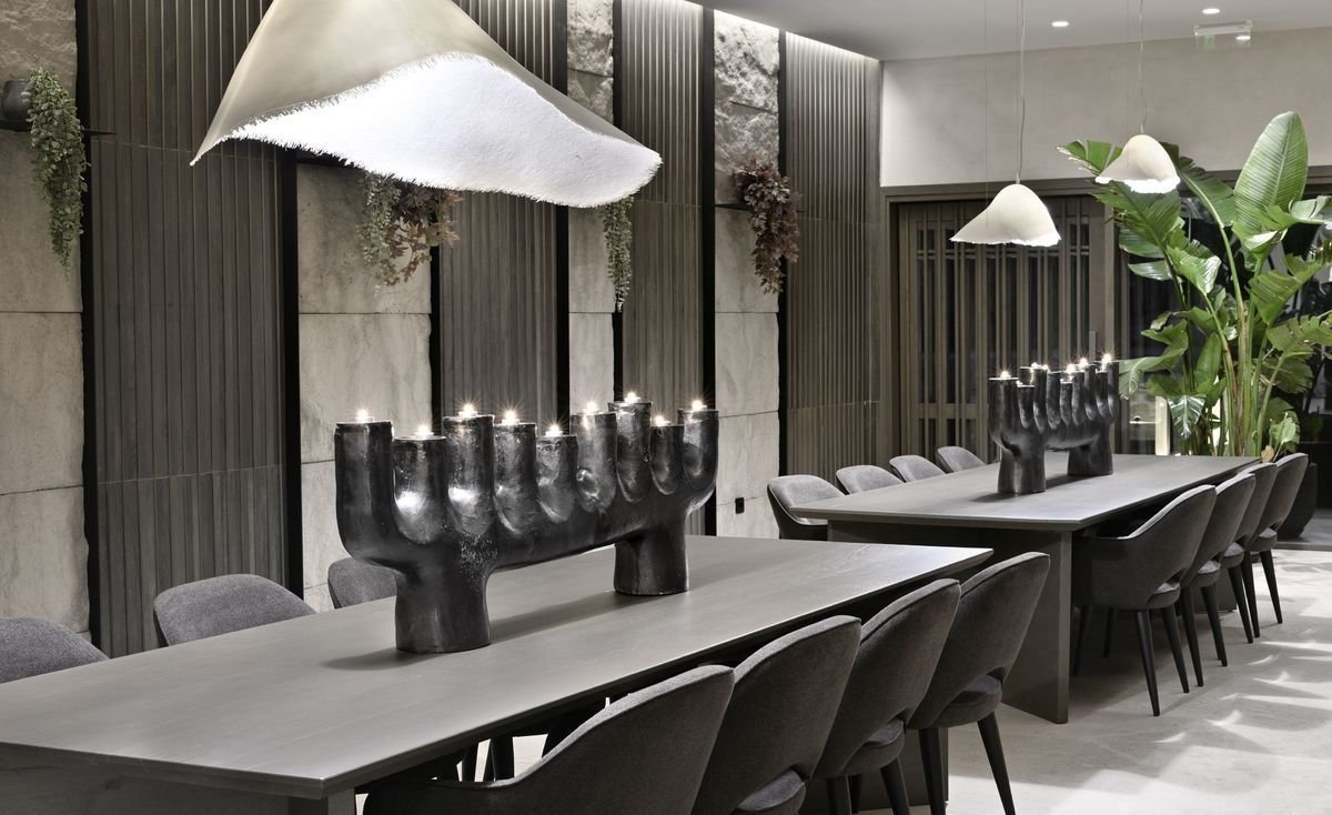 Aeonic Suites & Spa