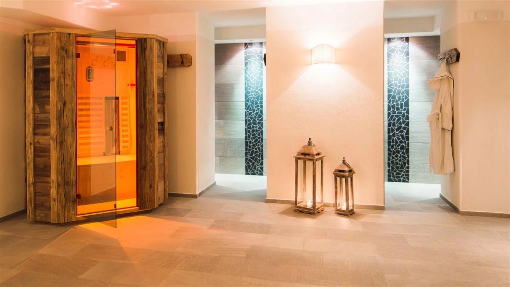 6denní zájezd (denní přejezd) s dopravou a polopenzí ceně – hotel Antermoia