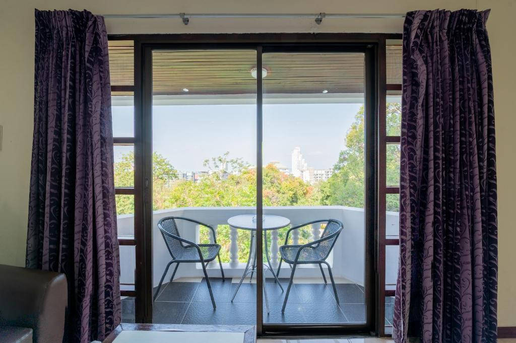 Hillside Resort Pattaya