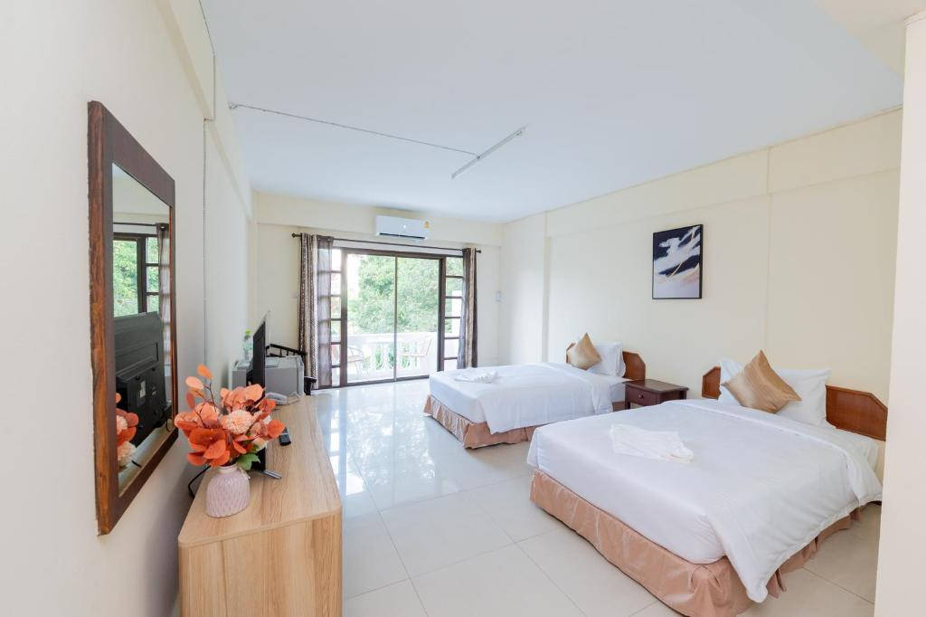 Hillside Resort Pattaya