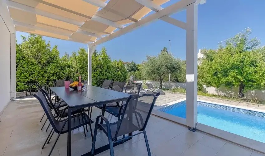 Villa Rafael