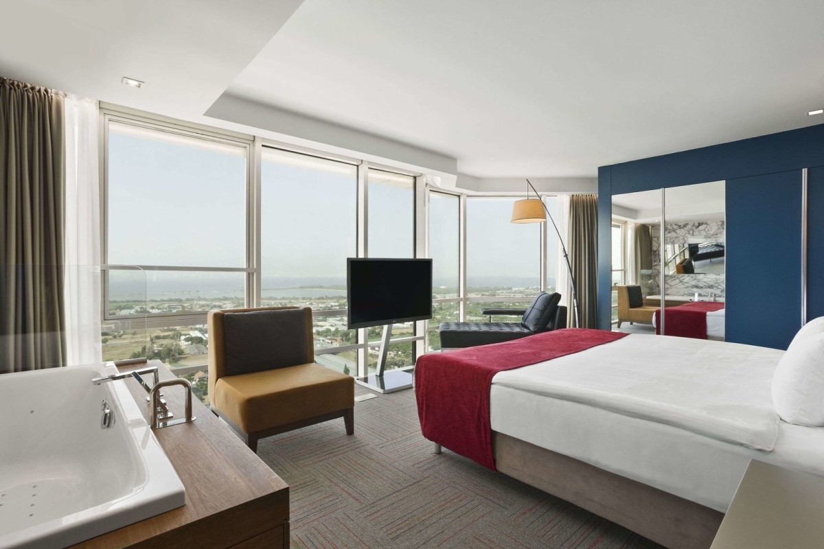 Ramada Encore