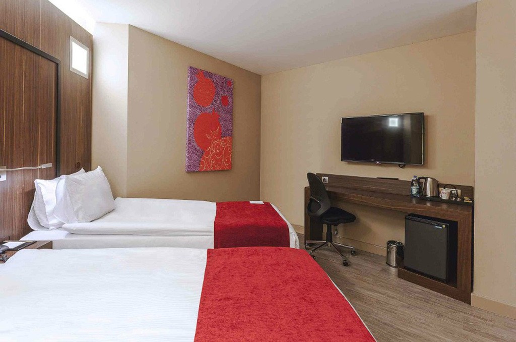 Ramada Encore